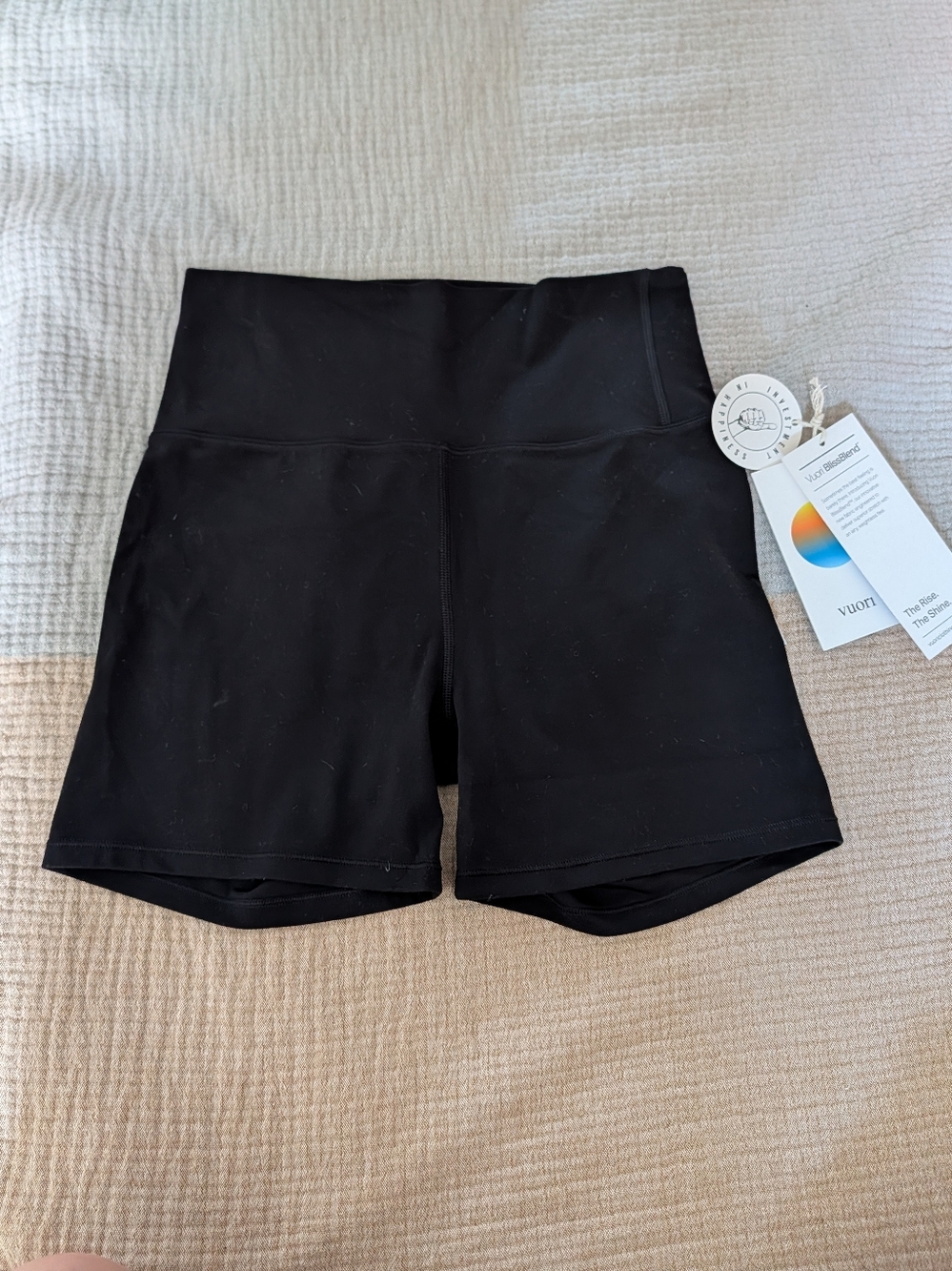 NWT Vuori All The Feels Athletic Shorts in Black, Size Small